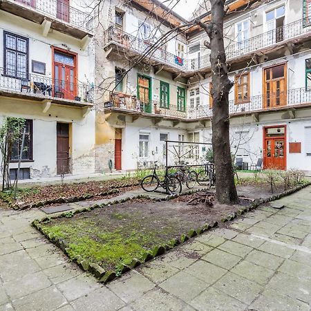 Bpr Stylish Mosaic Home With Terrace Budapeşte Dış mekan fotoğraf